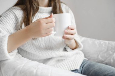 Freelancer iş yerinde düşünce