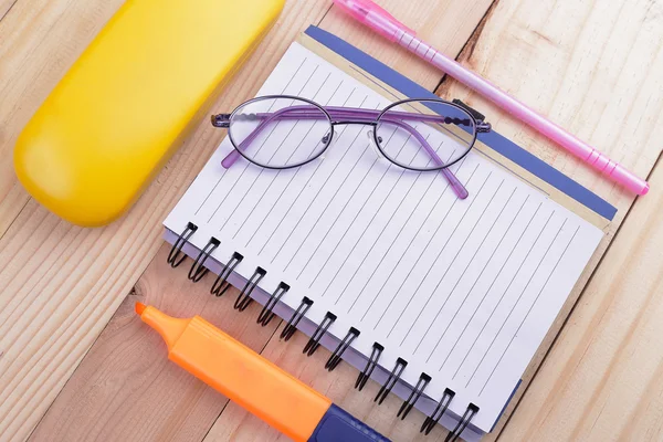 Open notebook, Free space for text. glasses On the desk. Top vie — Stock Photo, Image