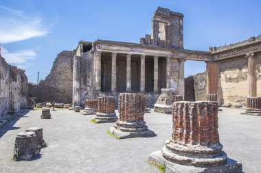 Pompei Antik şehir kalıntıları yakınındaki volkan Vizuvius, Pompei, Napoli, İtalya.