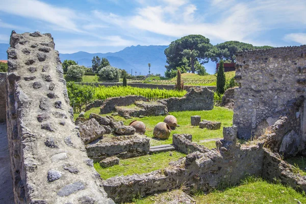 Ruinas Ciudad Vieja Pompeya Con Los Restos Casas Utensilios Cocina — Foto de Stock