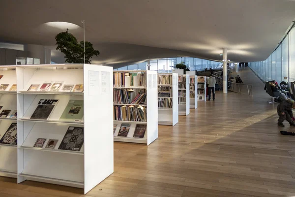 Helsinki Finlandia Gennaio 2020 Helsinki Central Library Oodi Luogo Incontro — Foto Stock