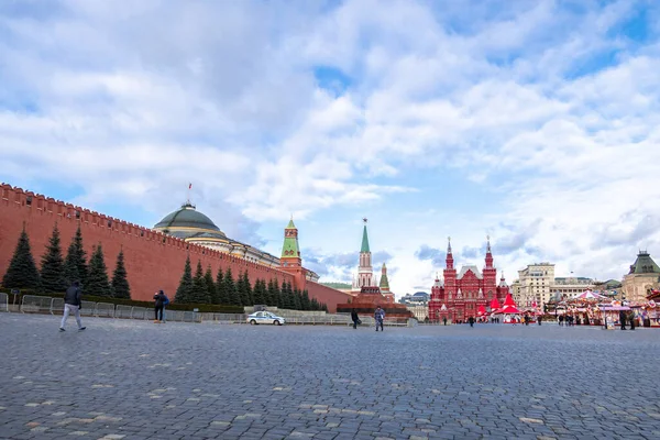 Moscú Rusia Febrero 2020 Mercado Navidad Plaza Roja Kremlin Moscú — Foto de Stock