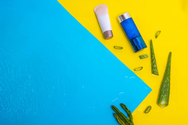 Sunscreen Krém Spf Krém Gyógyítani Bőrt Nap Levelek Természetes Aloe — Stock Fotó