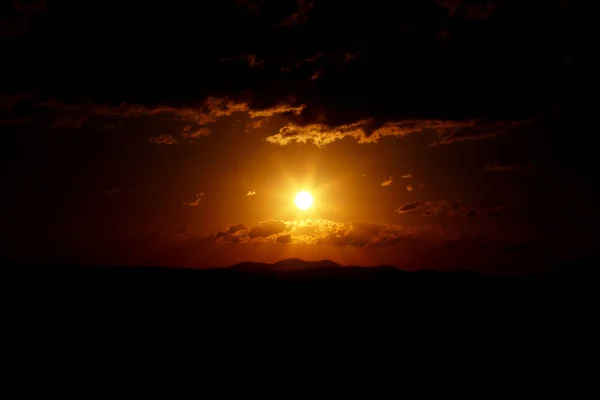 Colorful sunset on the horizon — Stock Photo, Image