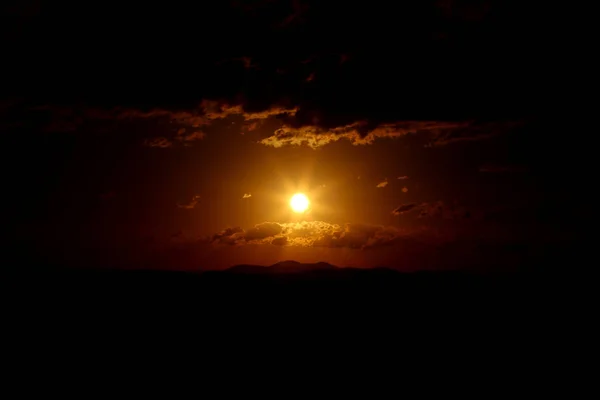 地平線の夕日 — ストック写真