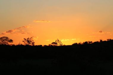 Günbatımı Brezilya ufukta