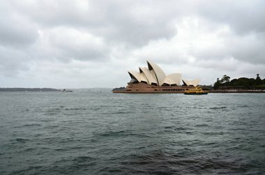 Metropolis Sydney ve ünlü Opera Tiyatrosu 