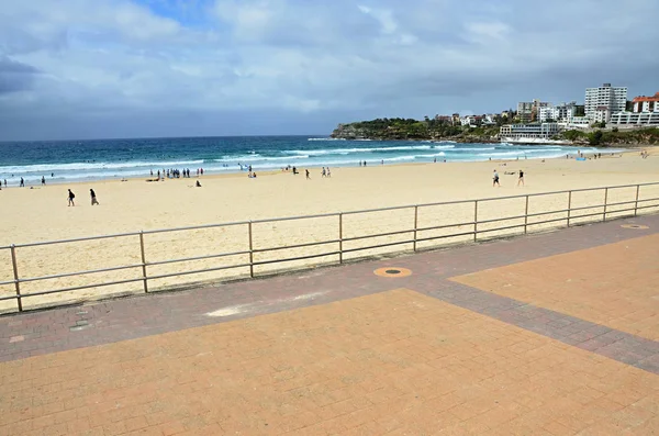 La spiaggia più famosa in Australia Bondi Beach — Foto Stock