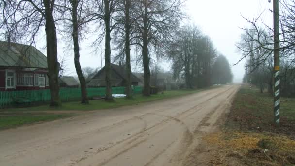 Köy Yolu Kırsal Yaşam Konsepti Bir Köydeki Yalnız Tozlu Yol — Stok video