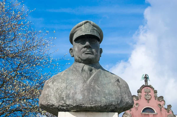 Gdansk, Polonia - 27 de abril de 2017: Monumento a Tadeusz Ziolkowski . — Foto de Stock