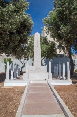 Kalkara deniz mezarlığı üzerinde Japonca bölümü.