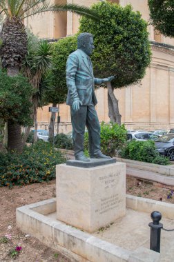 MOSTA, Malta - 11 Mayıs 2017: Anıt Freddie Micallef biliyorum Ayrıca Freddie.