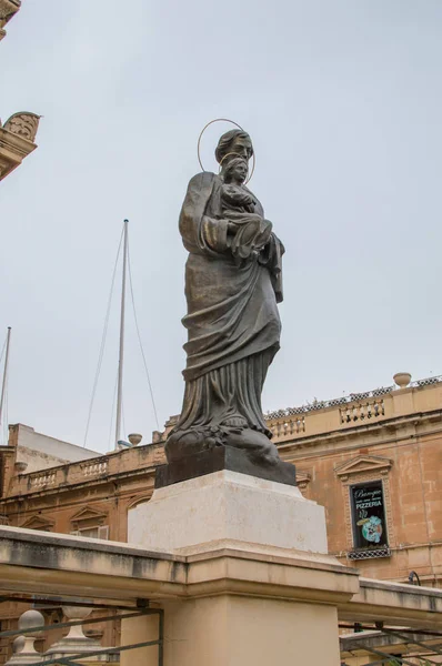 Mosta, malta - 11. Mai 2017: religiöse Statue in der Rotunde der hl. Marija assunta in mosta, malta. — Stockfoto