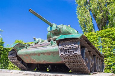 Gdansk, Polonya - 22 Mayıs 2017: 1. Zırhlı Tugayı (T-34/76 Tank) Zwyciestwa Avenue Gdansk, Memorial.
