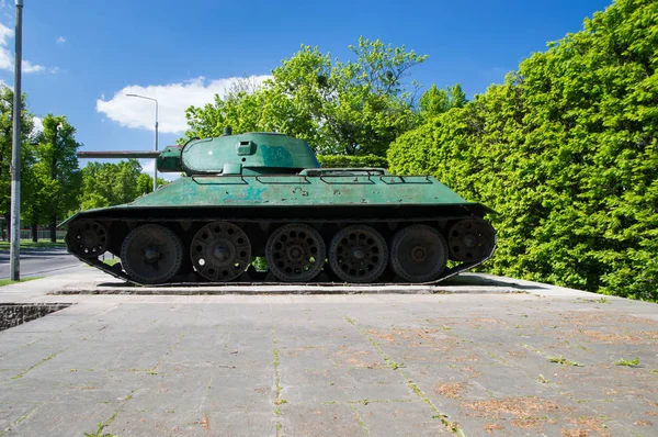 Gdansk, Pologne - 22 mai 2017 : Mémorial de la 1 brigade blindée (T-34 / 76 Tank) à l'avenue Zwyciestwa à Gdansk . — Photo