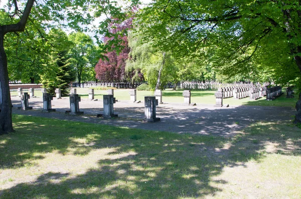 Gdansk, Polonia - 22 de mayo de 2017: Cementerio Monumentos de los Héroes de Zaspa . — Foto de Stock