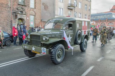 Tarihi bize ambulans, Ulusal Bağımsızlık günü Polonya Gdansk. 99 bağımsızlık yıldönümünü kutluyor.