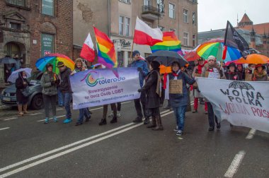Tolerado Lgbt organizasyonu, Ulusal Bağımsızlık günü Polonya Gdansk. 99 bağımsızlık yıldönümünü kutluyor.