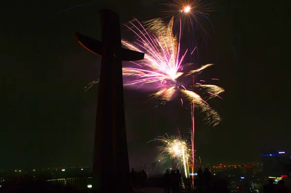 Danzica Polonia Dicembre 2017 Spettacolare Spettacolo Pirotecnico Capodanno Alla Collina — Foto Stock