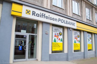 Gdansk, Polonya - 14 Ocak 2018: Raiffeisen Polbank Gdansk, Logo.
