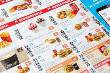 PRUSZCZ Gdanski, Polonya - 23 Ocak 2018: Lehçe Mcdonald's restorandan Kuponlar.