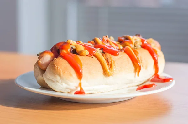 New York Estilo Hot Dog Placa Branca — Fotografia de Stock