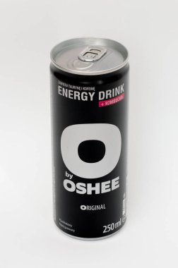 PRUSZCZ Gdanski, Polonya - 22 Şubat 2018: Metal Oshee bardak olabilir.