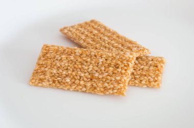 Susam tohumu şeker çubukları.