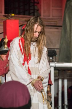 Gdansk, Polonya - 30 Mart 2018: Tarihi olayların yeniden İncil geceleri. Gdansk İsa Mesih'in Passion Play gizemini.