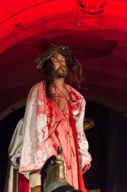 Gdansk, Polonya - 30 Mart 2018: Tarihi olayların yeniden İncil geceleri. Gdansk İsa Mesih'in Passion Play gizemini.