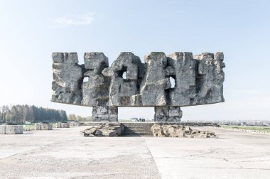 Lublin, Polonya - 14 Nisan 2018: Mücadele ve şehitlik Majdanek, anıt (Lehçe: Pomnik Walki ben Meczenstwa). Kl Lublin toplama kampında anma. 