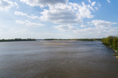 Vistula Nehri Deblin, Polonya için panoramik görünümü.