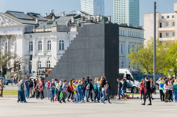 Warschau Polen April 2018 Denkmal Für Die Opfer Des Flugzeugabsturzes — Stockfoto
