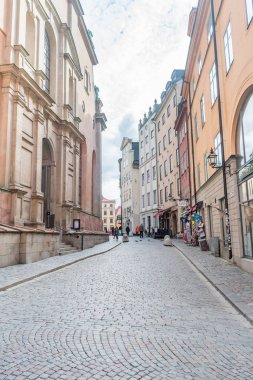 Gamla Stan 'de sokak manzarası.