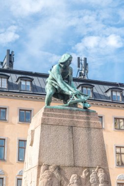 İsveç, Stockholm 'deki Kornhamnstorg' daki Engelbrekt Heykeli.