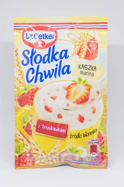 Dr. Oetker Slodka Chwila, çilekli irmik lapası..