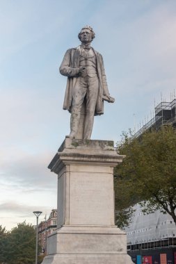 William Smith O 'Brien' ın heykeli.