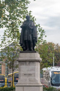 Thomas Moore Heykeli.