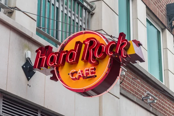 Hard Rock Cafe sign. — Stock Photo, Image