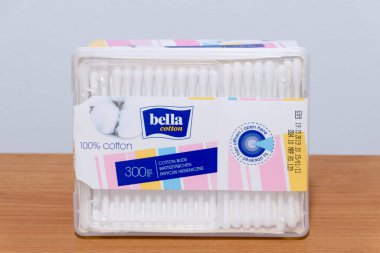 Bella 300 pc pamuk tomurcuğu.