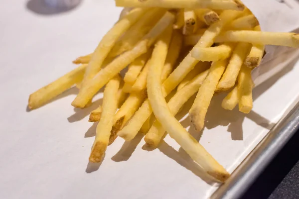 Patata crujiente salada papas fritas . — Foto de Stock