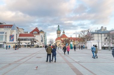 Sopot şehrinin ana meydanı.
