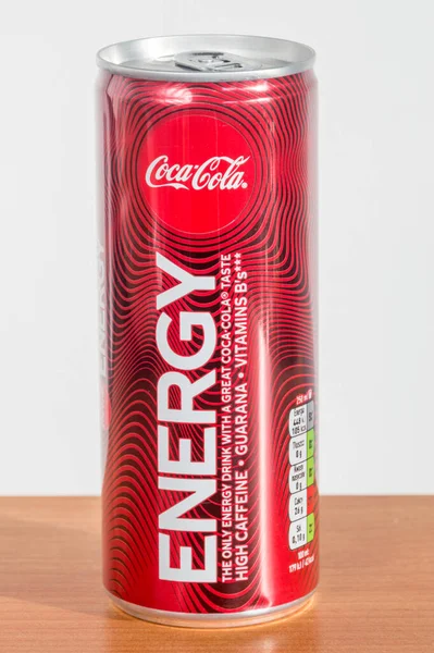 Pruszcz Gdanski Polônia Fevereiro 2020 Coca Cola Energy Drink Mesa — Fotografia de Stock