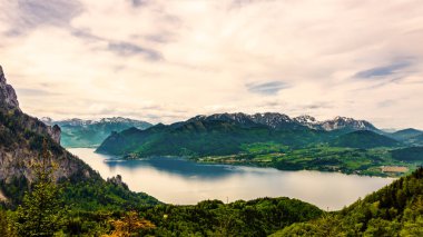 Göl Traunsee Gmunden, Avusturya Panaromatic görünüm