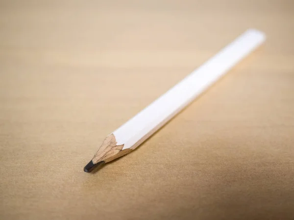 Macro Photograph Single White Carpenters Pencil Light Wood Grain Desk — Stock Photo, Image