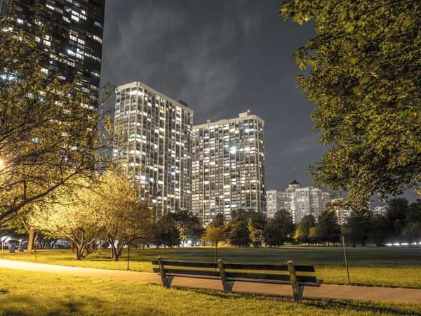 Chicago Juli 30Th 2017 Betong Och Glas Highrise Bostadsrätter Stand — Stockfoto