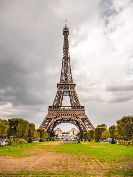 París Francia Septiembre 2017 Torre Eiffel Originalmente Destinada Ser Una — Foto de Stock