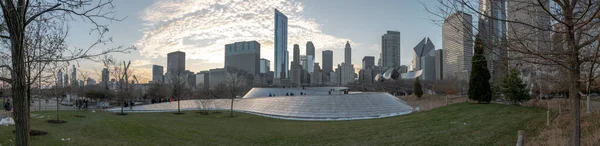 Chicago Kasım 2019 Nsanlar Güzel Bir Cumartesi Öğleden Sonra Columbus — Stok fotoğraf