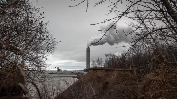 Oak Creek Wisconsin Novembre 2019 Une Cheminée Fumée Centrale Thermique — Video