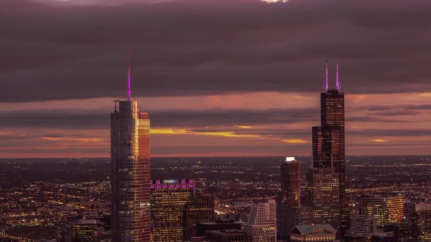 Bela Cronometragem Pôr Sol Com Nuvens Roxas Rosa Passando Por — Vídeo de Stock